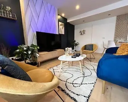 Gambetta Apartment *