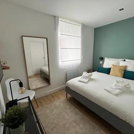 Gambetta Apartment *